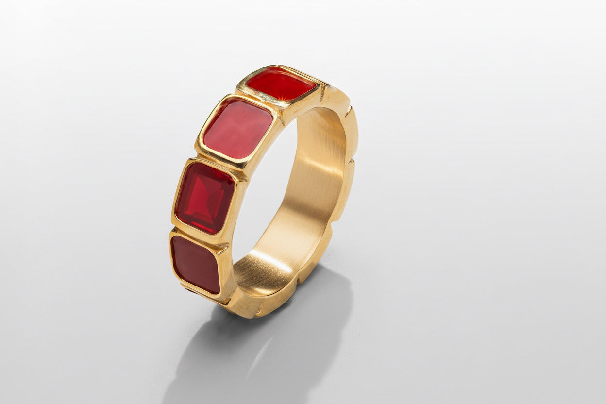 Red Stone Band Ring (Gold)