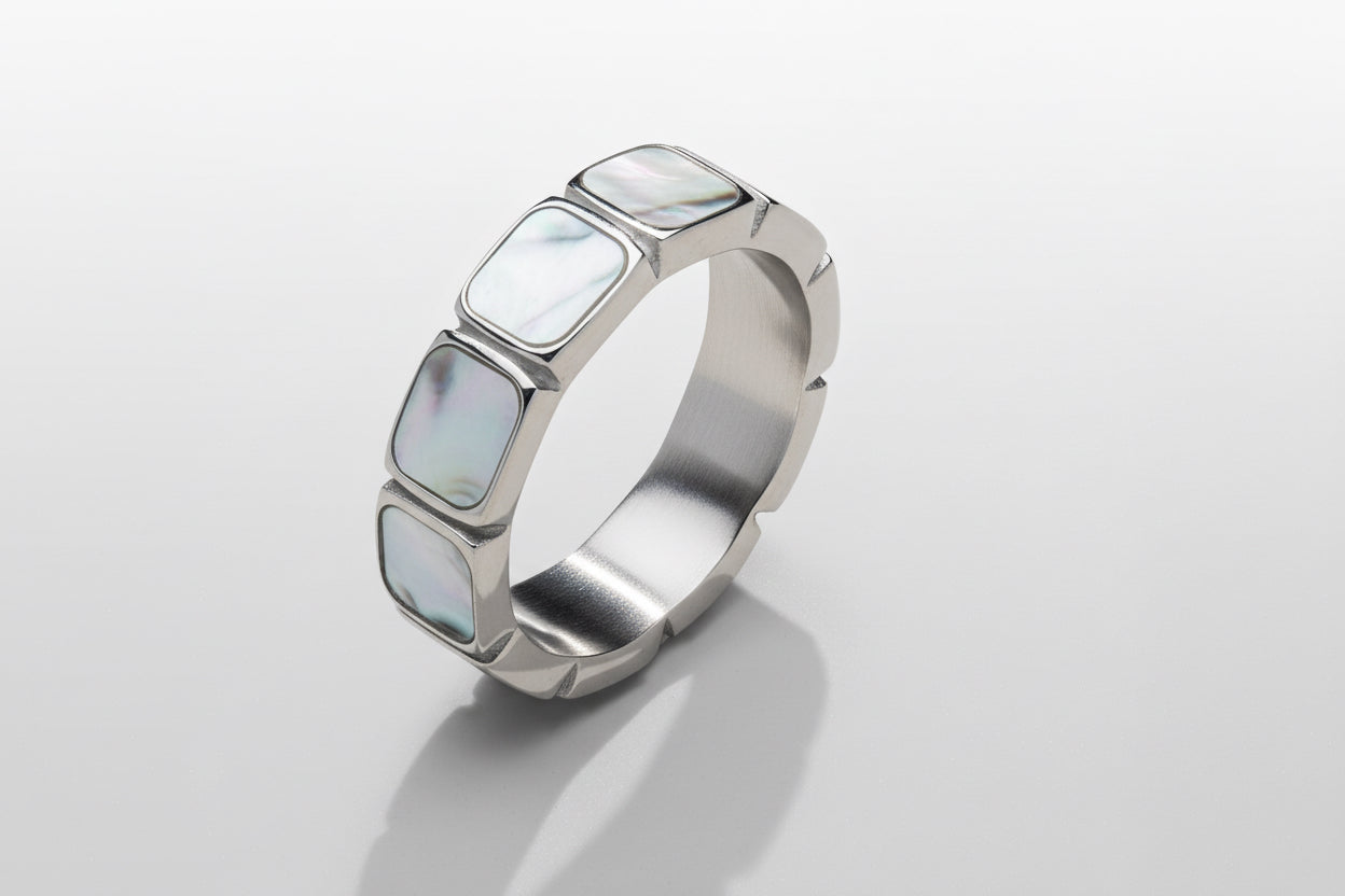 White Stone Band Ring (Silver)