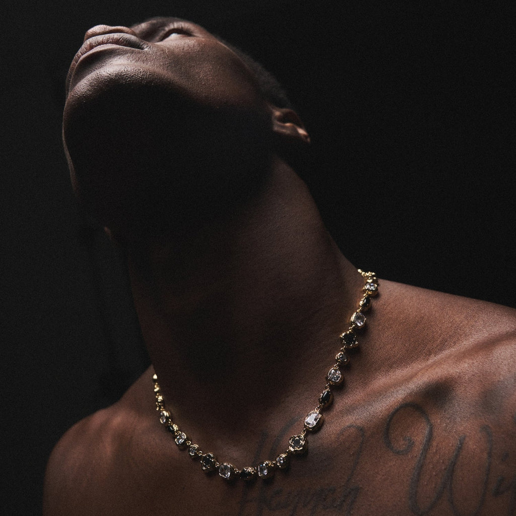 Melted Onyx Gemstone Necklace (Gold)